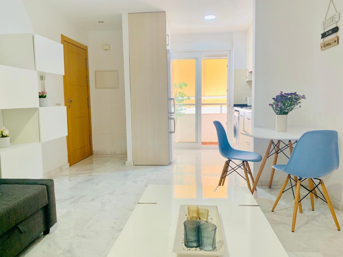 Homely Malaga Parras Con Terraza Interior Y Parking Privado Bajo Suplemento Exterior photo