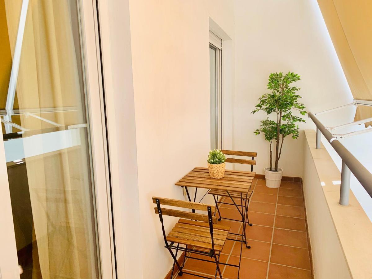 Homely Malaga Parras Con Terraza Interior Y Parking Privado Bajo Suplemento Exterior photo